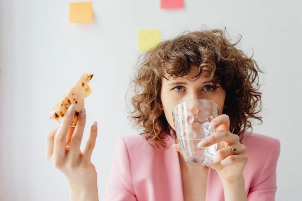 Does drinking water before meals really aid weight loss?